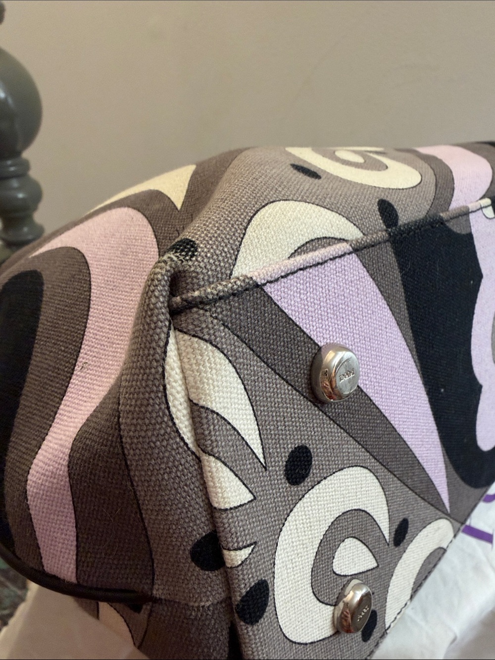 Vintage Emilio Pucci purple black gray and white canvas and leather tote handbag - Picture 6 of 15